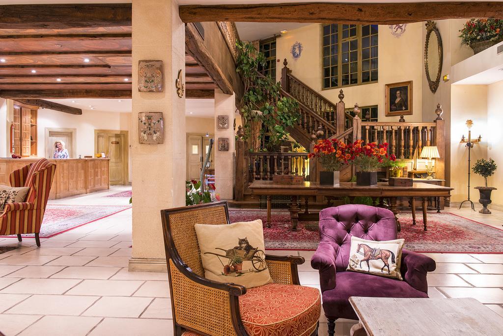 Le Manoir De Gressy Hotell Exteriör bild