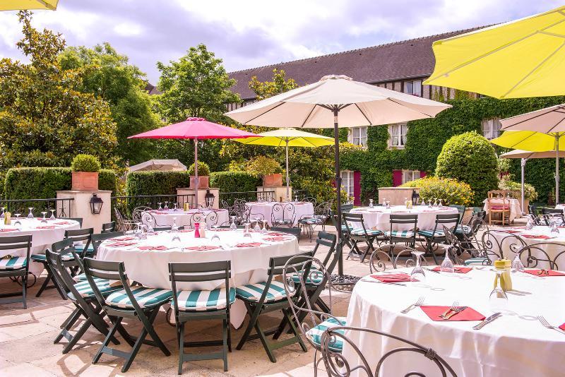 Le Manoir De Gressy Hotell Exteriör bild