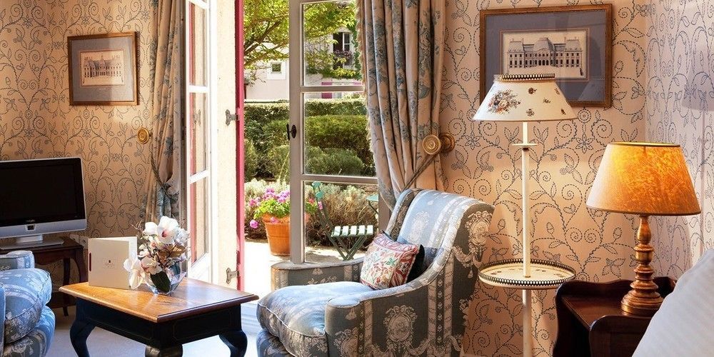 Le Manoir De Gressy Hotell Exteriör bild