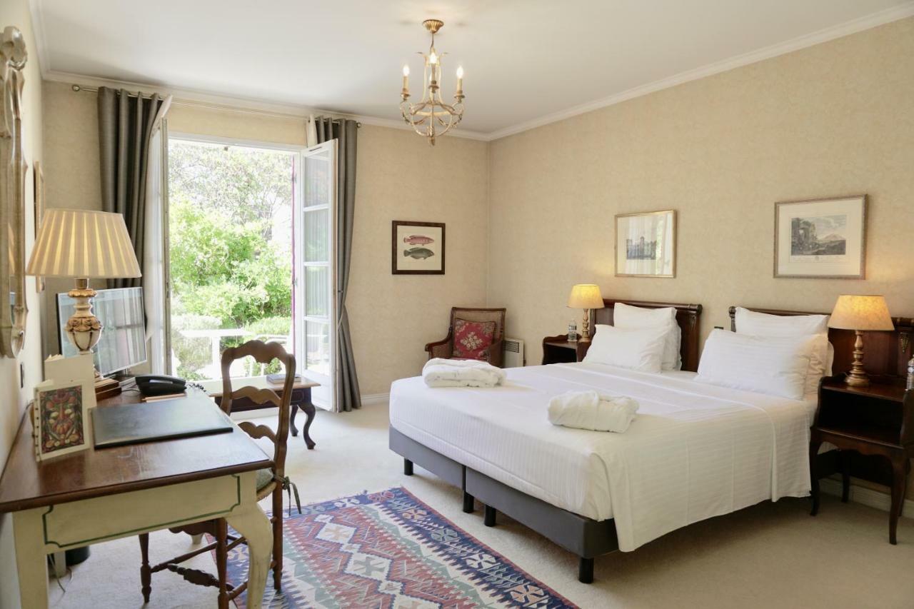 Le Manoir De Gressy Hotell Exteriör bild